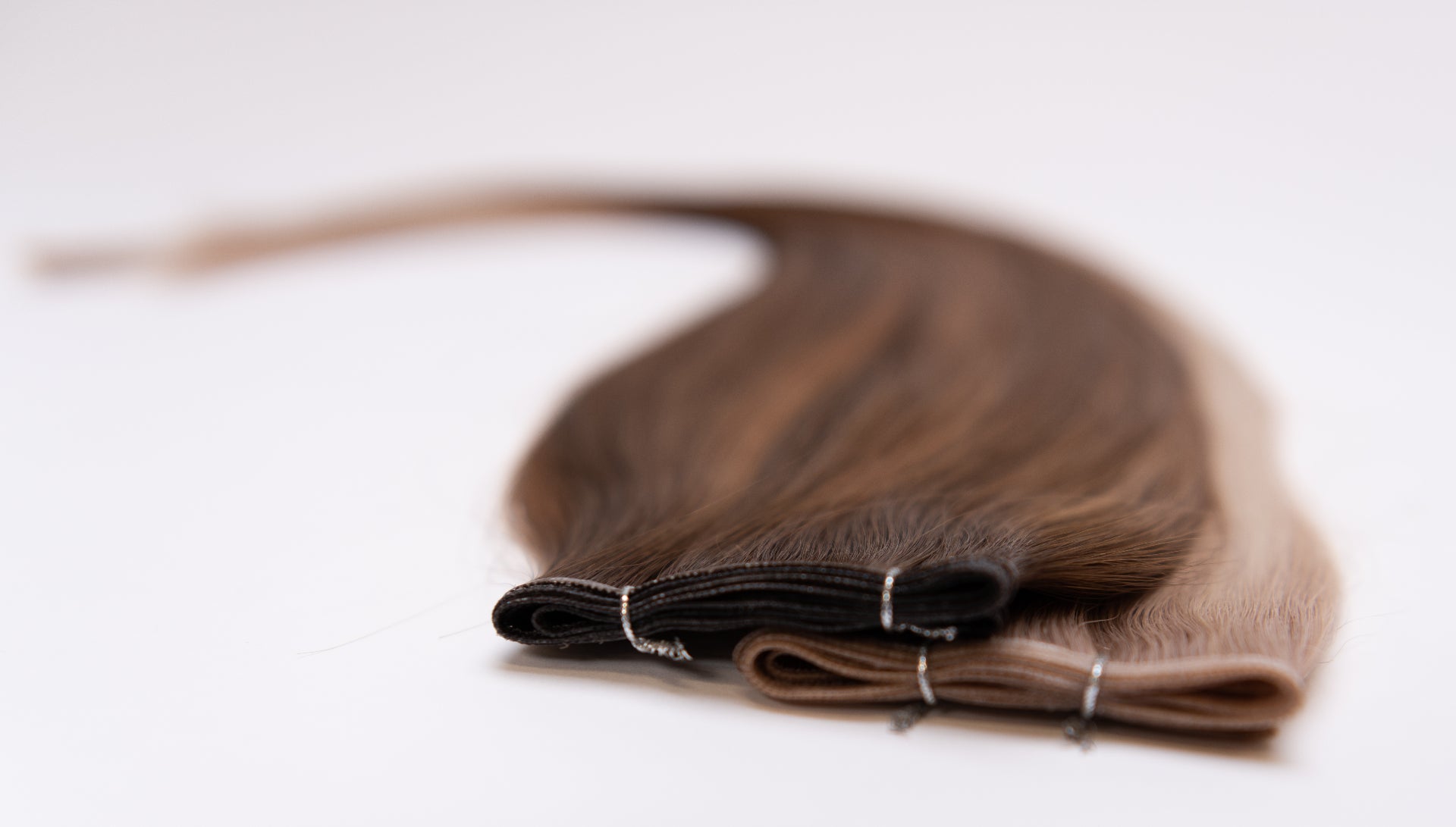 Loxxie Genius Wefts Whipped Maple