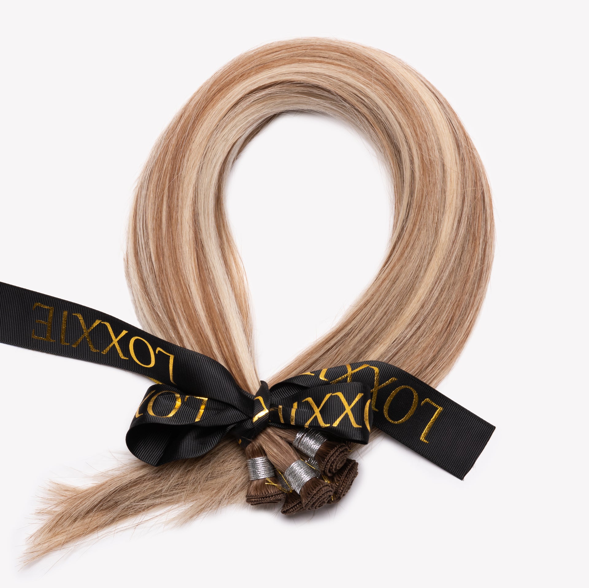 Loxxie Hand Tied Amaretto Cream